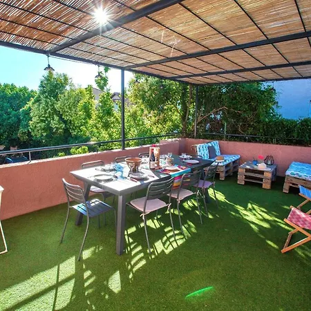 Moderne Proche Centre - Terrasse & Parking Prive Gratuit *